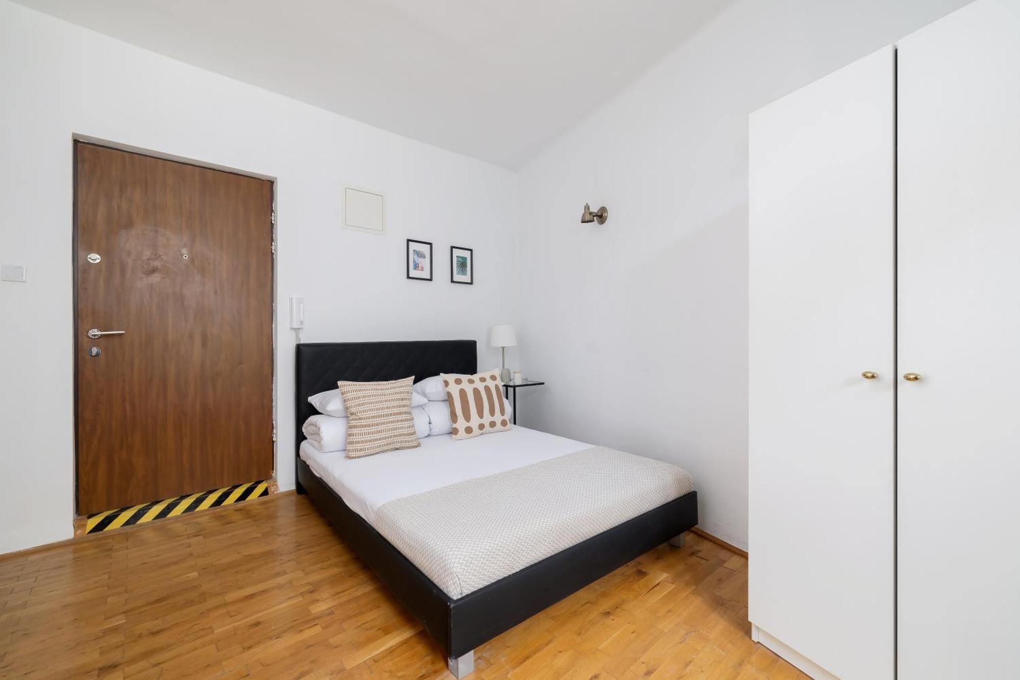 Studio Apartment With Ac - Dluga 65 Krakow Ngoại thất bức ảnh
